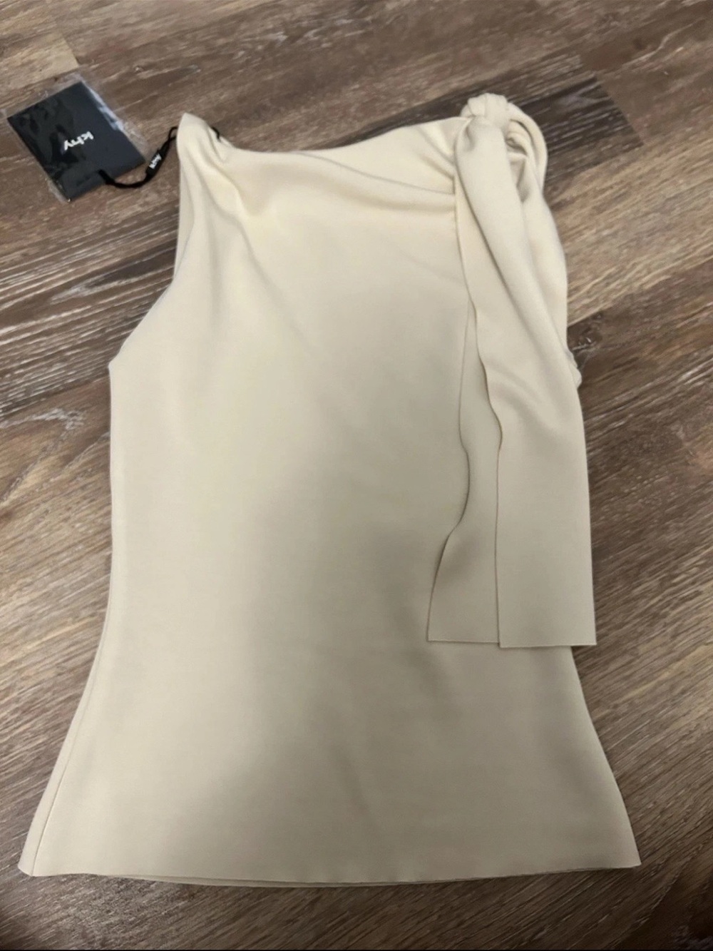 khy Sueded Stretch Knotted Top new size XS-NWT